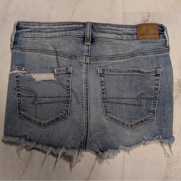 American Eagle Distressed High Rise Shortie Denim Shorts Size 6 - Picture 2 of 5